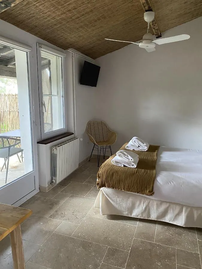 Hotel Du Pont Blanc Saintes-Maries-de-la-Mer 3*,  Francja