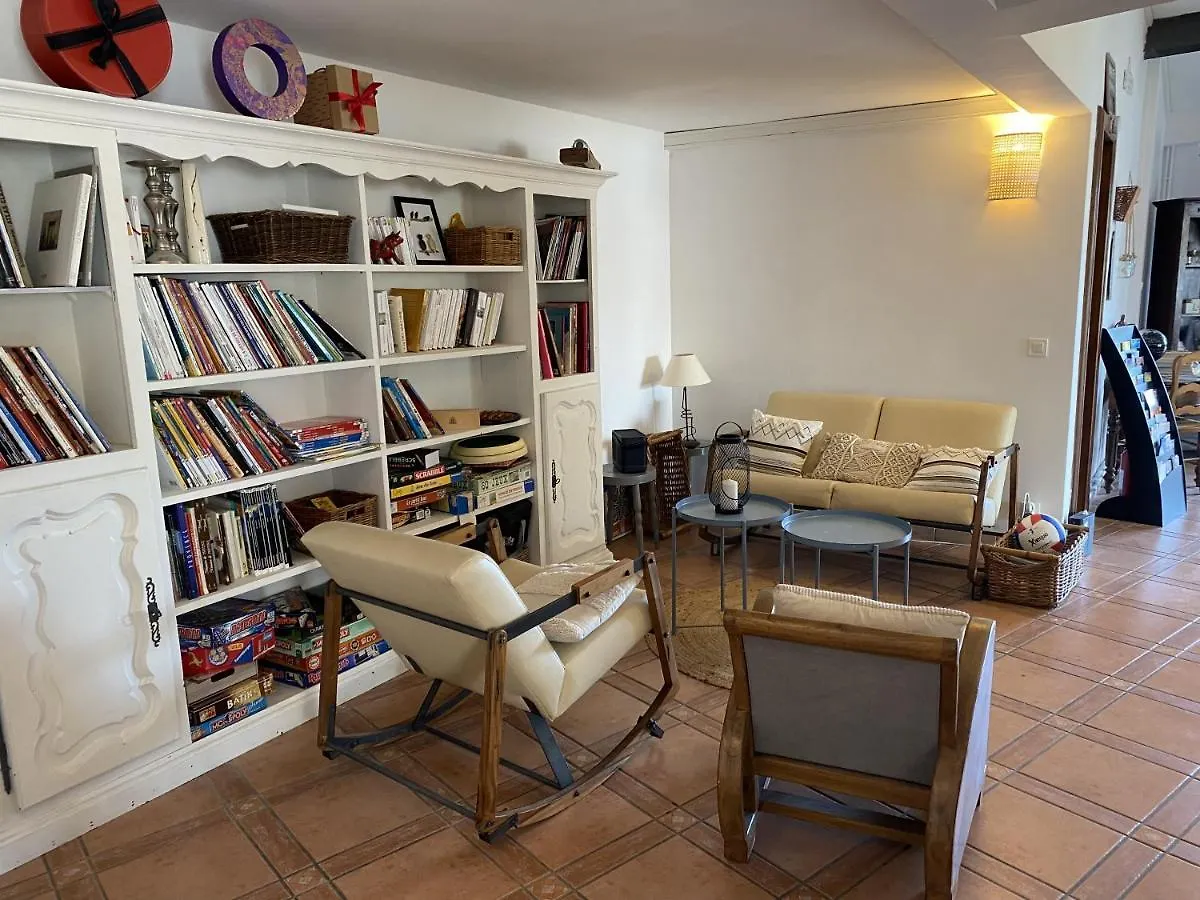 ***  Hotel Du Pont Blanc Saintes-Maries-de-la-Mer France