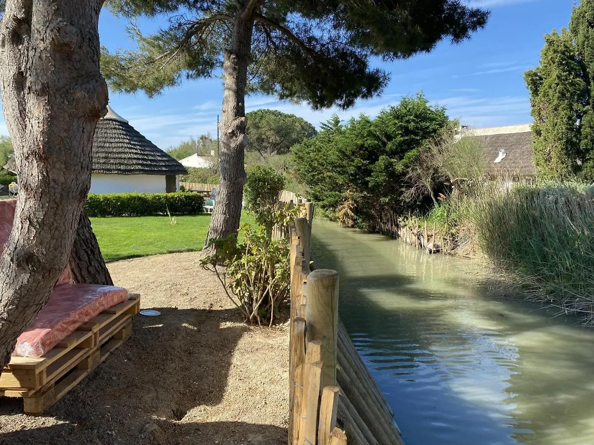 Hotel Du Pont Blanc Saintes-Maries-de-la-Mer