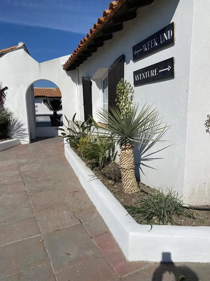 Hotel Du Pont Blanc Saintes-Maries-de-la-Mer