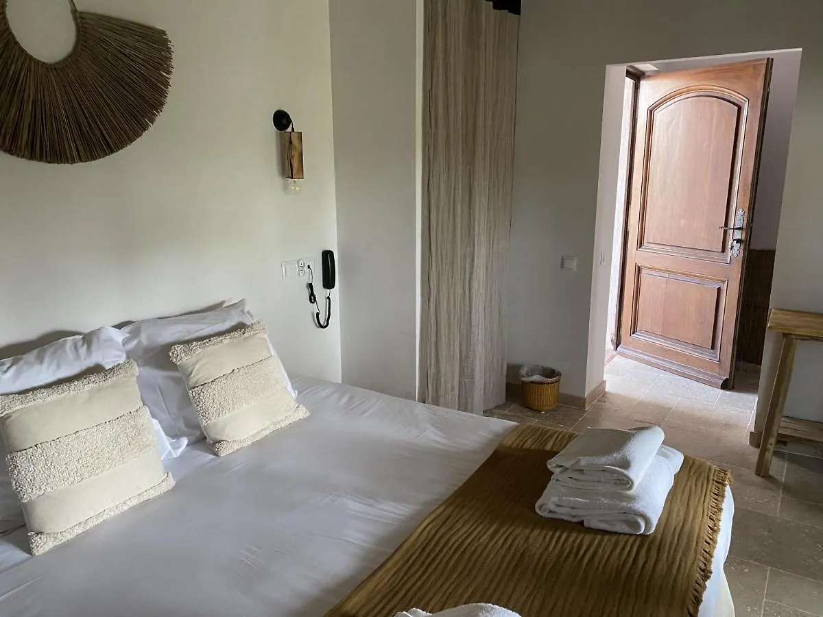 Hotel Du Pont Blanc Saintes-Maries-de-la-Mer