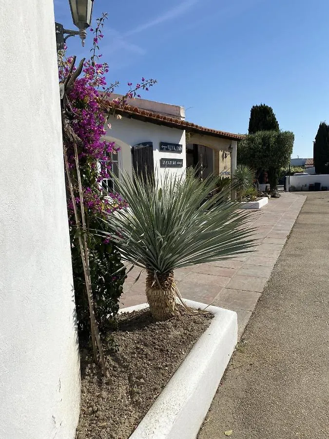 Hotel Du Pont Blanc Saintes-Maries-de-la-Mer